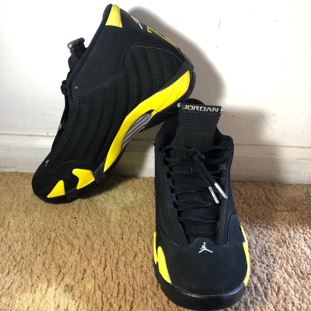 Jordan Retro 14 “Thunder”
